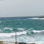 Seaview Logaras