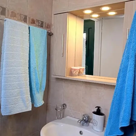 Logaras Seaview Apartment